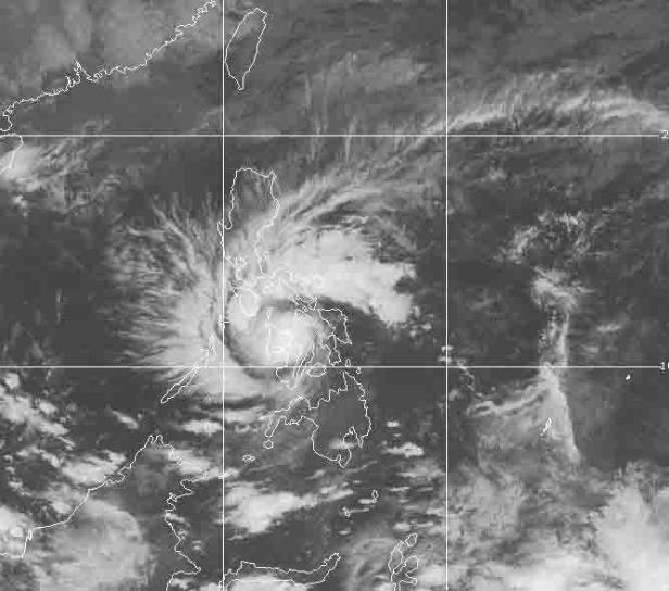 Marce by 5:00 AM on Nov. 25. It approaches northeastern Panay.